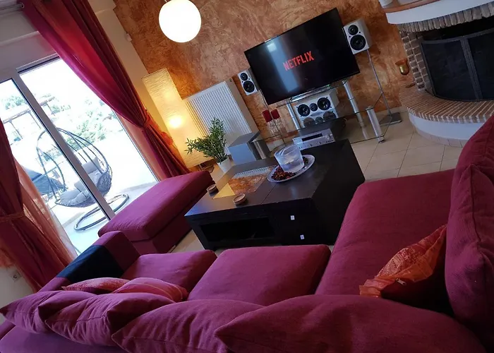 \'Seaside Paradise\' Elegant Apartment In Nea Makri